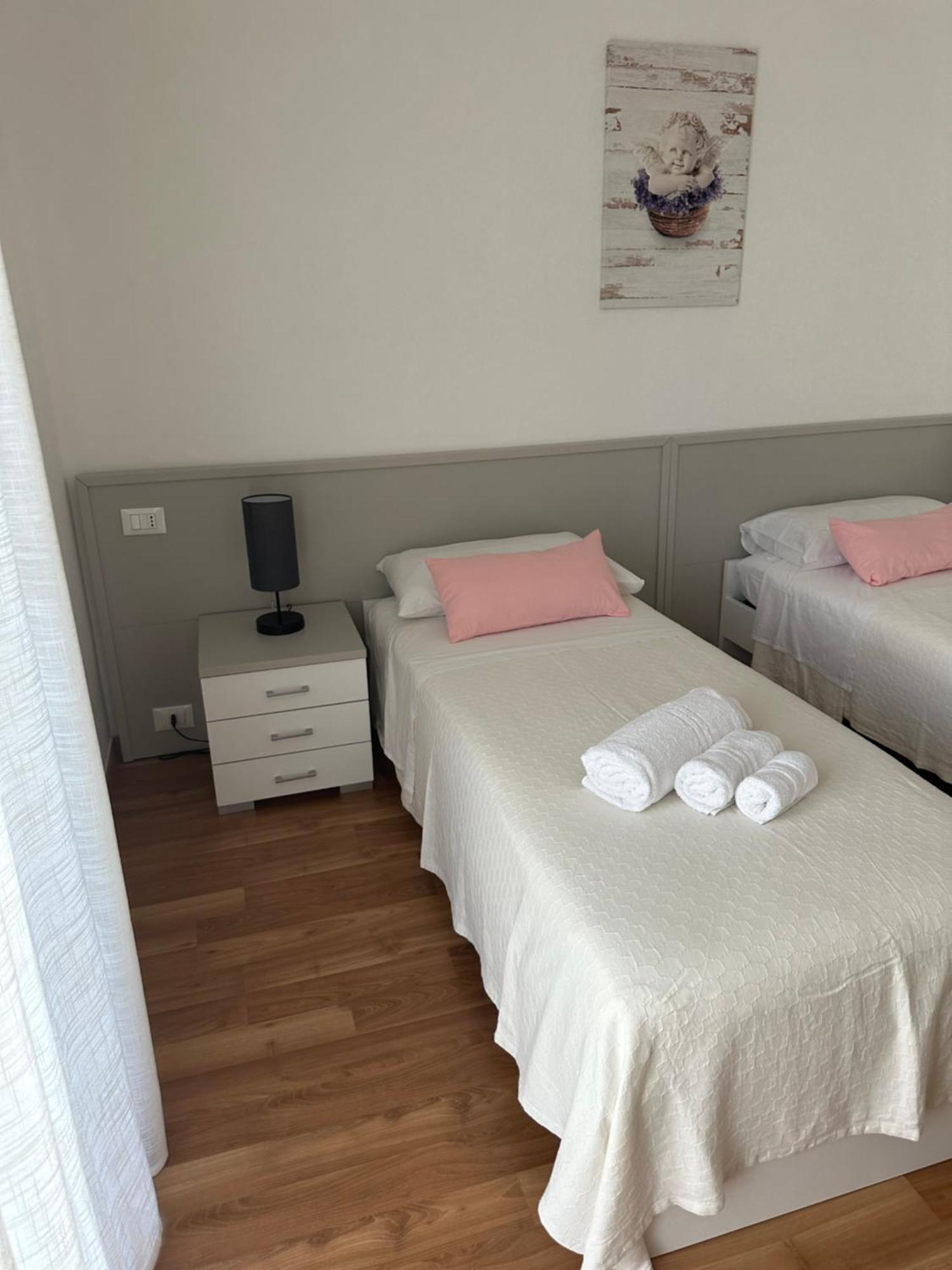 Bnb Nuova Vita 파올라 외부 사진