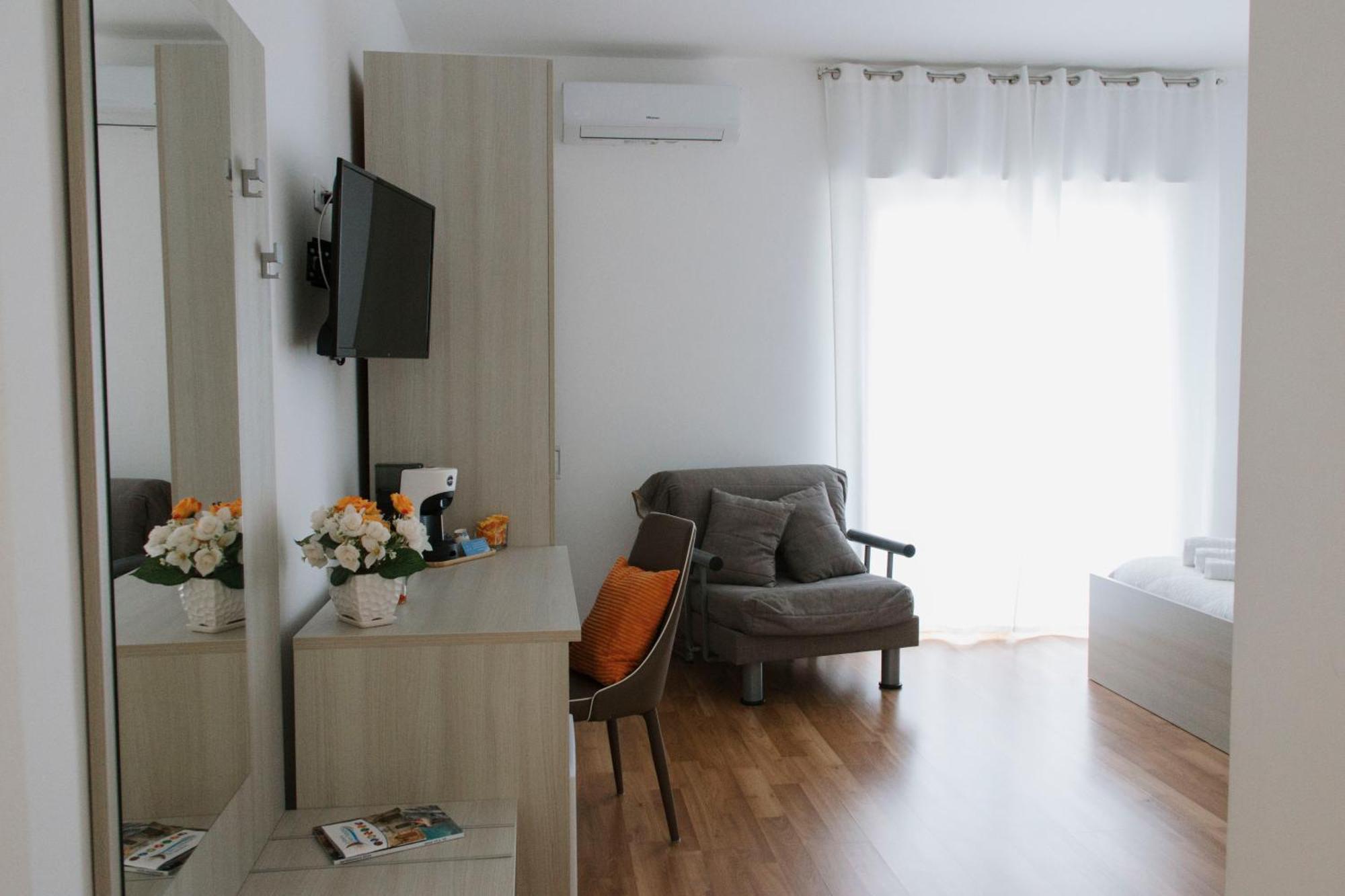 Bnb Nuova Vita 파올라 외부 사진